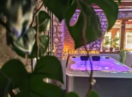 Le Petit Paradis