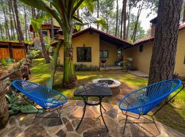 Cabañas Las Morenas Mazamitla，位于马萨米特拉的酒店