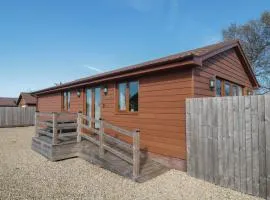 Bluebell Lodge, Meadow view lodges