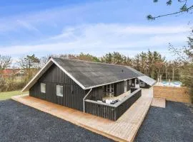 Gorgeous Home In Ringkøbing With Kitchen