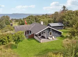 Cozy Home In Fur With House Sea View