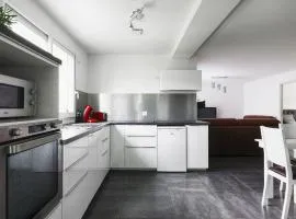 Appartement de 70 m2 dans maison comptenporaine