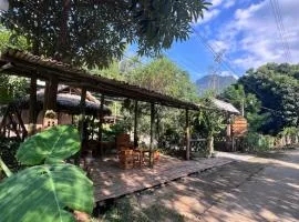 Homestay Nhà Của Chi Food&Coffee