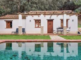 Beautiful Home In Algatocin With Wifi，位于Algatocín的酒店