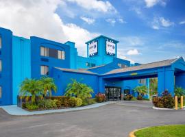 SPOT X Hotel Tampa - Wesley Chapel by The Red Collection，位于卫斯理堂的酒店