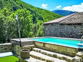 Gorgeous Home In Barnas