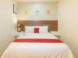 RedDoorz @ Leoncia Apartelle Mandaue City