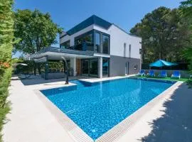Stunning Home In Fazana With Sauna