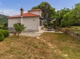 2 Bedroom Beautiful Home In Banjol