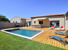 Amazing Home In Cléon D' Andran，位于Cléon-dʼAndran的酒店