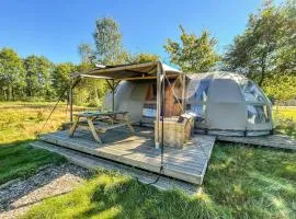 Cozy StaCaravan In Hoogersmilde