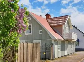 Nice Apartment In Borgholm With Ethernet Internet