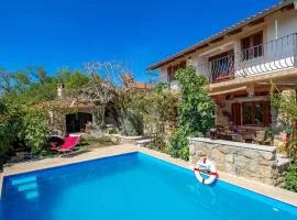 Pet Friendly Home In Banjol With Sauna