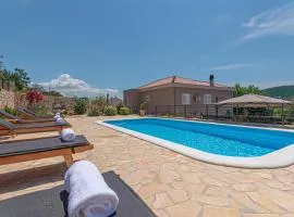 Gorgeous Apartment In Sibenik