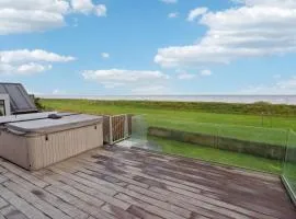 Awesome Home In Otterup With Jacuzzi