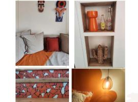 La casita, maison individuelle avec jacuzzi，位于Falck的酒店