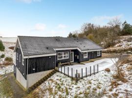 Nice Home In Fur With Sauna，位于Fur的酒店