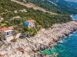 Gorgeous Apartment In Potomje With House Sea View