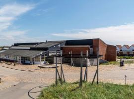 Fanø Bad, Værelse 28，位于凡岛的酒店