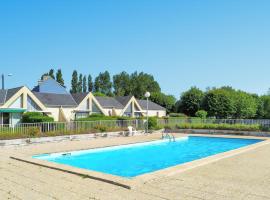 Beautiful Home In Montmartin-Sur-Mer，位于Montmartin-sur-Mer的酒店
