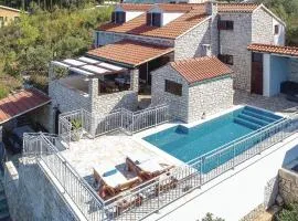 Gorgeous Home In Prigradica With Wifi