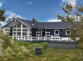 Holiday Home Henne With A Fireplace 08，位于亨讷斯特兰德的酒店