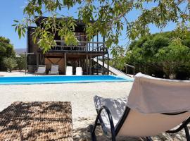 Exclusiva casa con vista panorámica al mar，位于瓜纳切洛斯的酒店