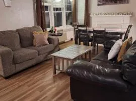 3 bedroom main level of the house all yours