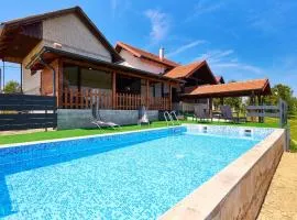 2 Bedroom Beautiful Home In Beslinec