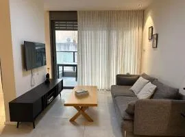 Family Apartment By IsrApart
