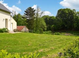 Stunning Home In Bugeat With Kitchen，位于Bonnefond的酒店