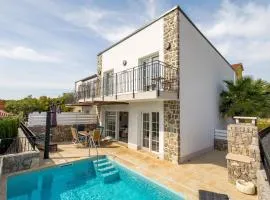 Awesome Home In Kornic With Outdoor Swimming Pool