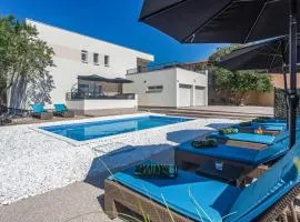 Beautiful Home In Kraj With Wifi