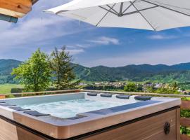 Gorgeous Home In Mrkopalj With Jacuzzi，位于马考巴尔贾的酒店