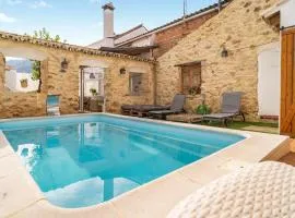 Gorgeous Home In El Colmenar With Wifi