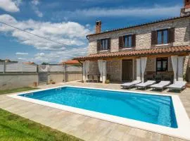 3 Bedroom Villa In Pula