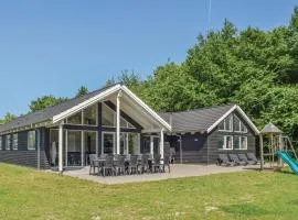 Lovely Home In Tranekær With Kitchen