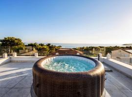 Stunning Home In Primosten With Jacuzzi，位于普利莫顿的酒店
