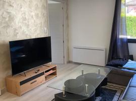 Charmant appartement Entre lacs et montagnes !，位于Culoz的酒店