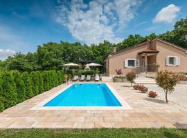 Villa Pepa Butori，位于Bašići的酒店