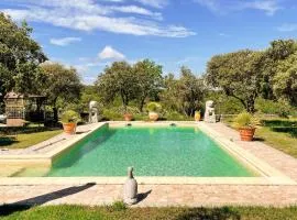 Nice Home In Venasque With Kitchen