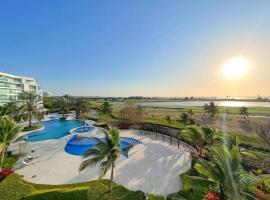 Karibana Golf Club Apartment By Parceros Group，位于Punta Canoas的酒店