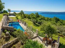 Nice Home In Moscenice With Wifi