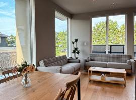 Beach enzi ビーチ エンジ，位于Sanuki的酒店