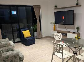 Lindo Departamento con Terraza Vista al Mar，位于皮门特尔的酒店