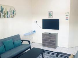 B-09 Suhana HomeStay Sipitang，位于Sipitang的酒店