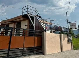 Two Seasons Apartelle Koronadal，位于Koronadal的酒店