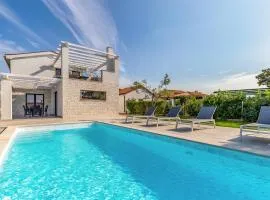 2 Bedroom Lovely Home In Hrboki