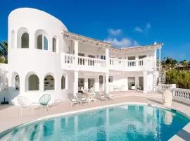 Villa in Ibiza with Private Pool and Balcony
