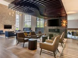 坎布里亚柯林斯堡酒店